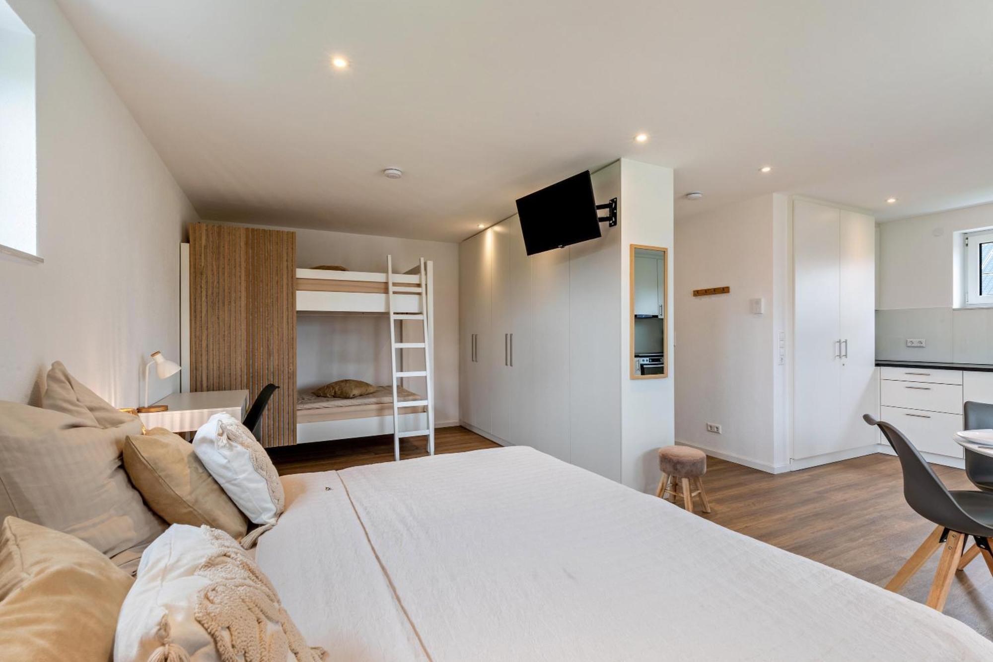 Studio 4 Parkside Apartments Günzburg Exteriér fotografie